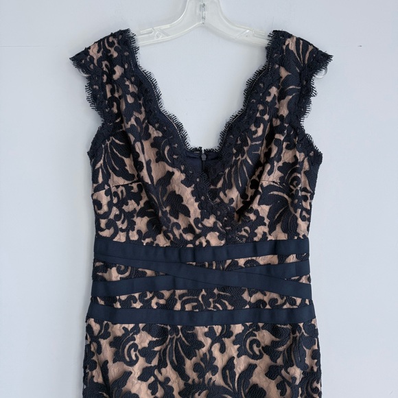 Tadashi Shoji Lace & Tulle Sheath Dress 6 Navy Nude Cocktail Party Wedding Guest - Picture 6 of 15